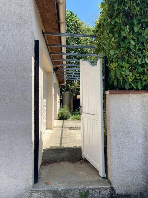 Promo 2-9Juin Gite 6 Personnes Toulouse 7Mn Du Metro 4 Lits Terrasses Gragnague Exterior foto